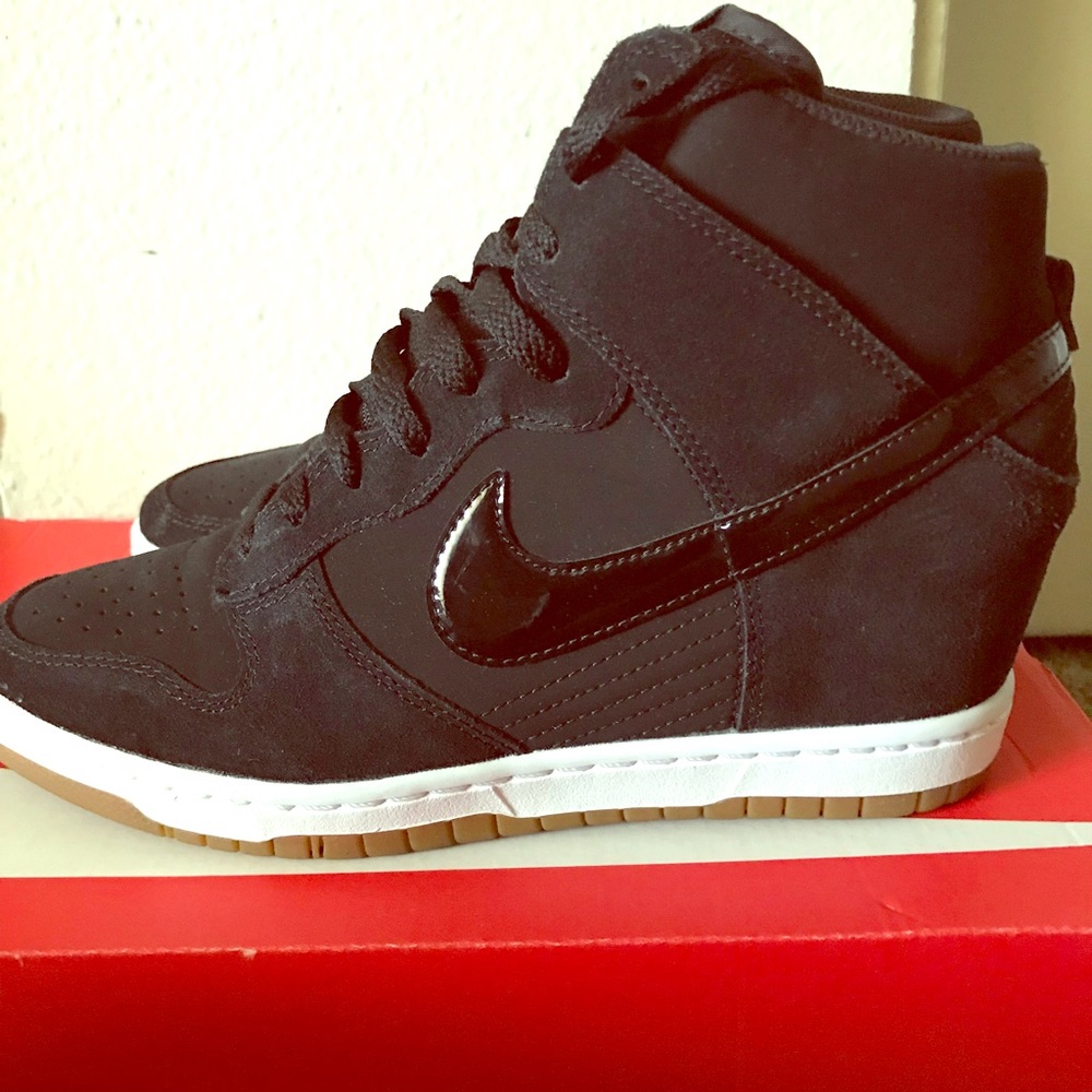 Nike Dunk Sky High